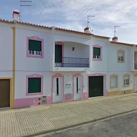Ferienwohnung Casa Cor-De-Rosa Vila Nova de Milfontes Exterior foto